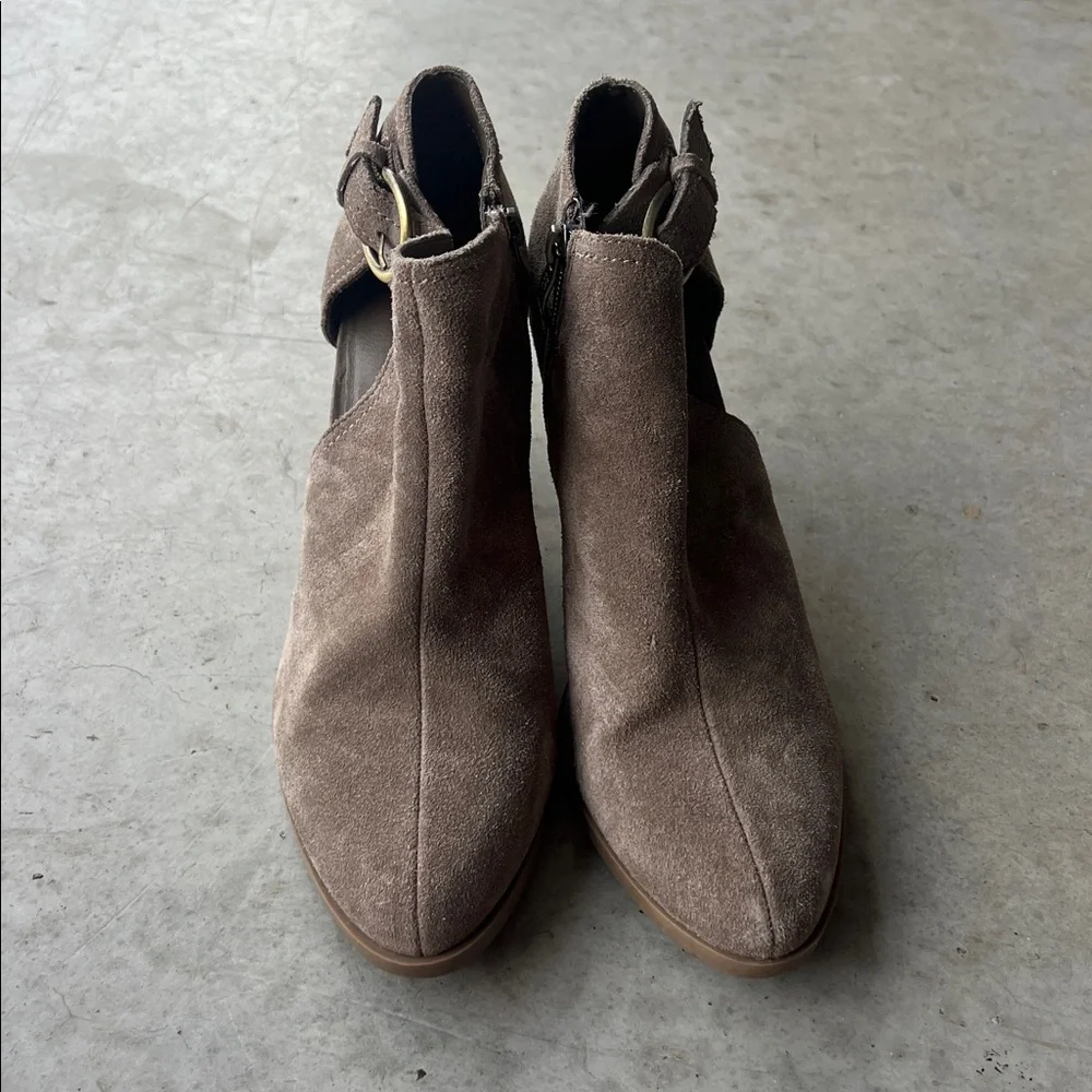 Franco Sarto Women's Ellia Shoes Taupe Side Zipper Booties With Heel, sz 8 🍒 - Picture 2 of 8